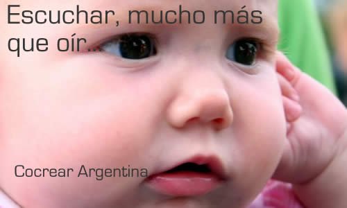 Escuchar mucho mas que oir